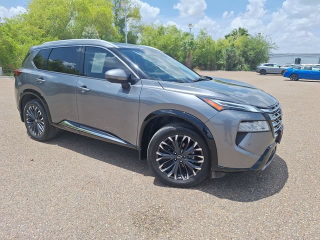 Used 2024 Nissan Rogue Platinum AWD/4WD image 1