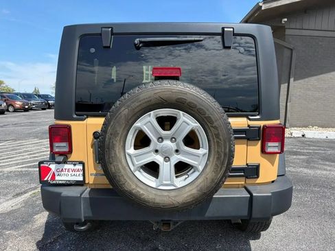 Used 2013 Jeep Wrangler Sport AWD/4WD image 4