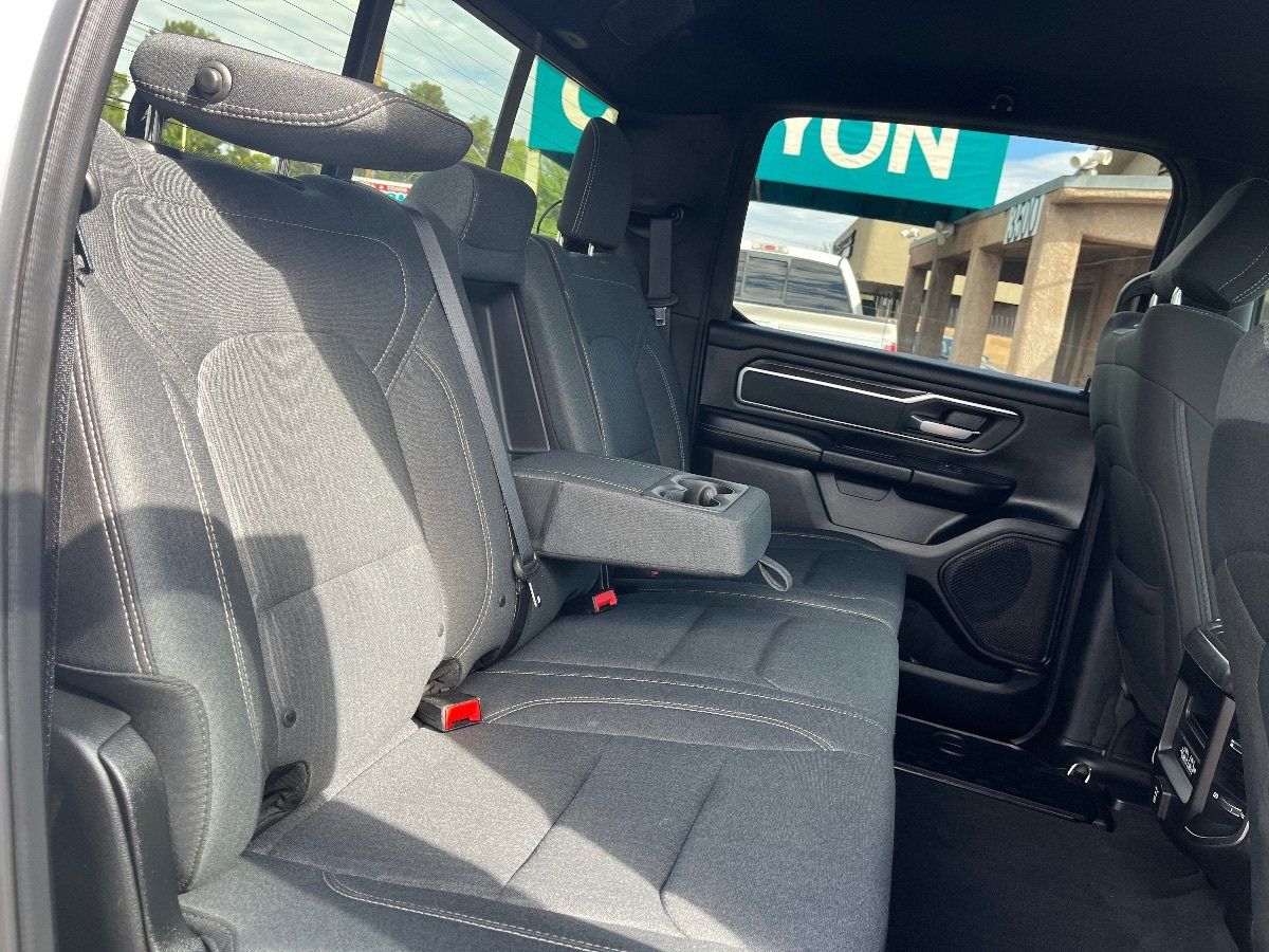 Used 2019 RAM 1500 Big Horn AWD/4WD image 33
