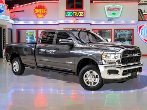 Used 2019 RAM 2500 Tradesman w/ Chrome Appearance Group image 1