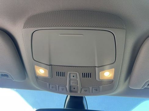 Used 2020 Ford Fusion SE AWD/4WD image 30