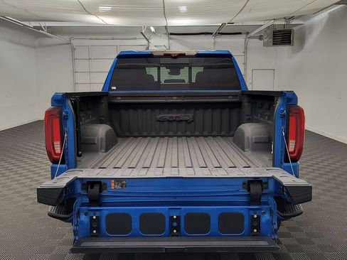 Used 2022 GMC Sierra 1500 AT4 w/ AT4 Premium Package AWD/4WD image 21