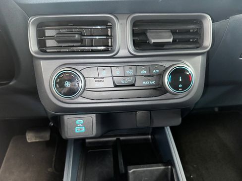 Used 2024 Ford Maverick XL image 13