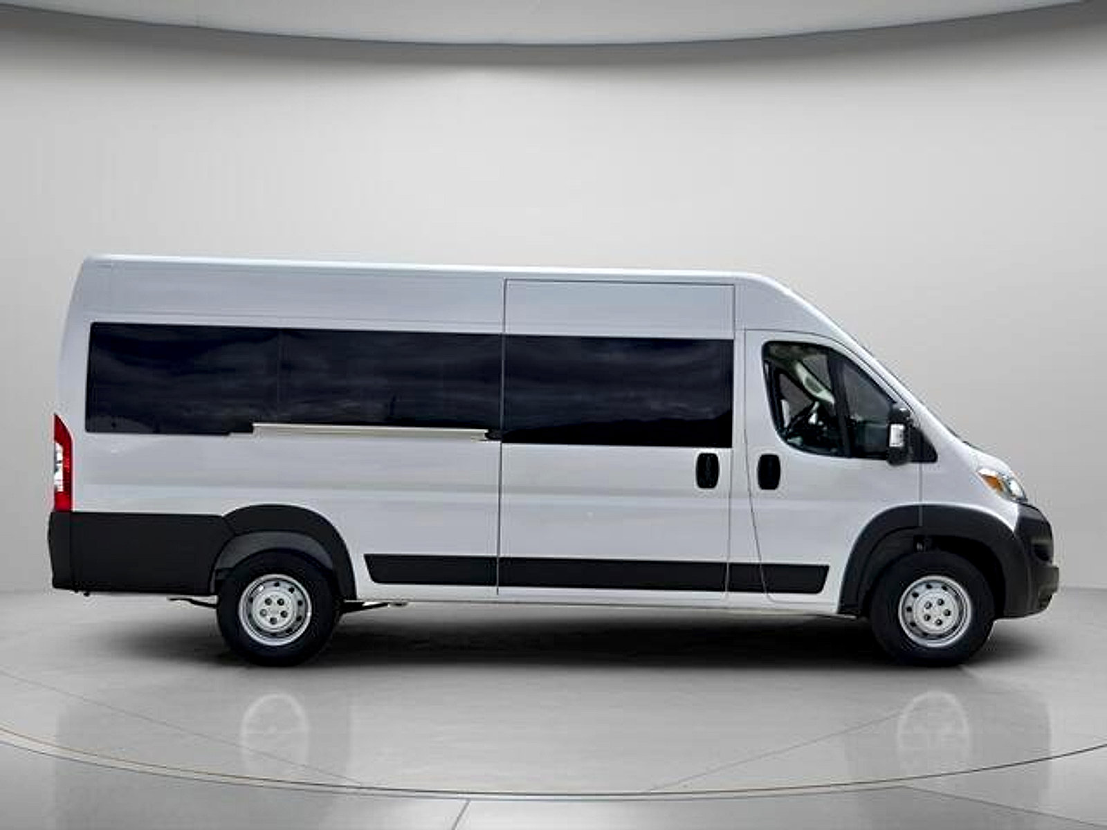 Used 2023 RAM ProMaster 3500 FWD image 7