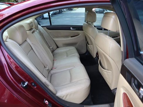 Used 2012 Hyundai Genesis 3.8 w/ Premium Pkg image 19
