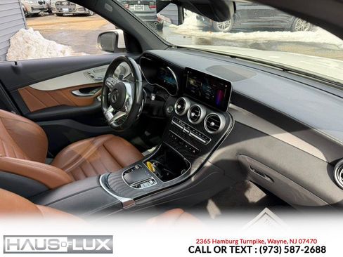 Used 2021 Mercedes-Benz GLC 43 AMG 4MATIC image 4