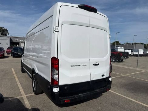 Used 2025 Ford Transit 250 148 High Roof Extended RWD image 4