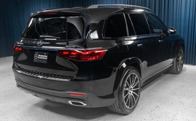 Certified 2026 Mercedes-Benz GLS 450 4MATIC image 6