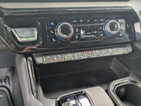 Certified 2026 GMC Sierra 1500 AT4 w/ AT4 Premium Package AWD/4WD image 21