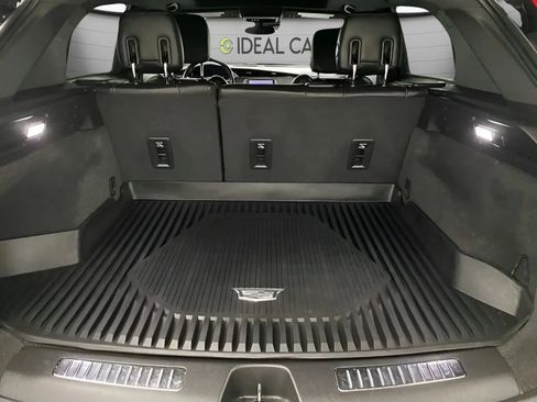 Used 2020 Cadillac XT4 Premium Luxury w/ Driver Awareness Package FWD image 12