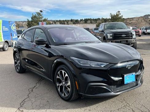 Used 2021 Ford Mustang Mach-E Premium image 8