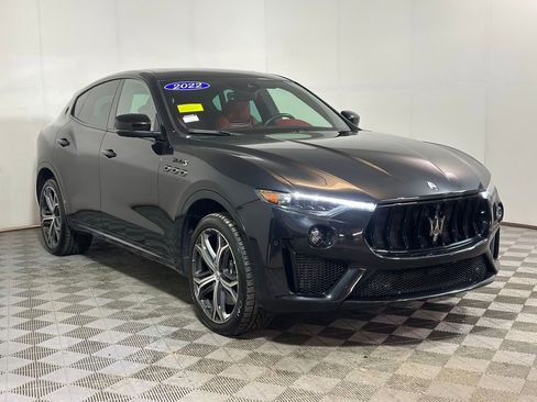 Used 2022 Maserati Levante Modena S image 9