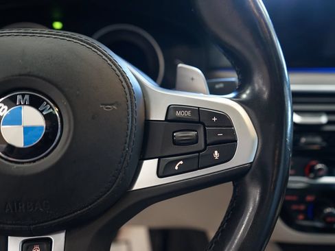 Used 2017 BMW 540i xDrive AWD/4WD image 36