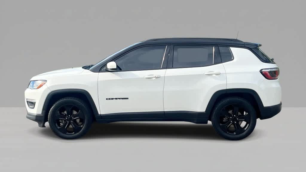 Used 2018 Jeep Compass Latitude w/ Popular Equipment Group FWD image 5