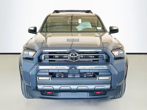 New 2026 Toyota 4Runner SR5 image 2