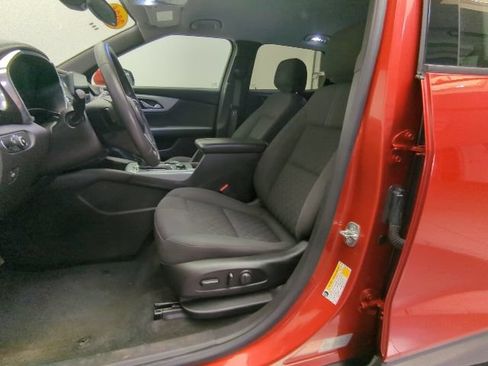 Used 2021 Chevrolet Blazer LT AWD/4WD image 11