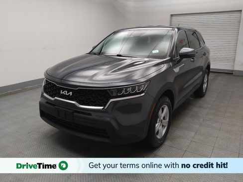 Used 2022 Kia Sorento LX image 1