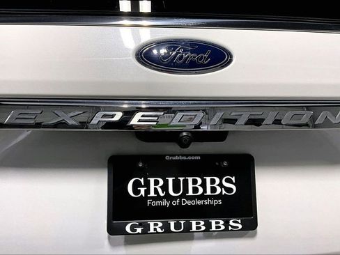 Used 2021 Ford Expedition XLT image 41
