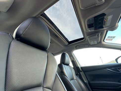 Used 2017 Subaru Impreza 2.0i Limited image 15