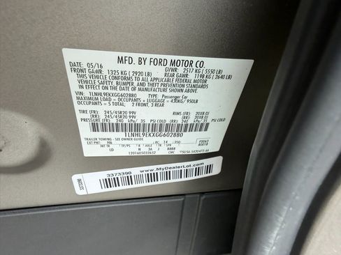 Used 2016 Lincoln MKS AWD w/ Equipment Group 101A image 36