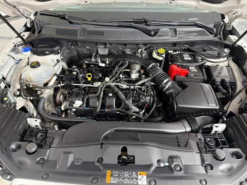Used 2020 Lincoln Corsair FWD w/ Equipment Group 101A image 26