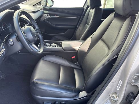 Used 2023 MAZDA MAZDA3 s image 18
