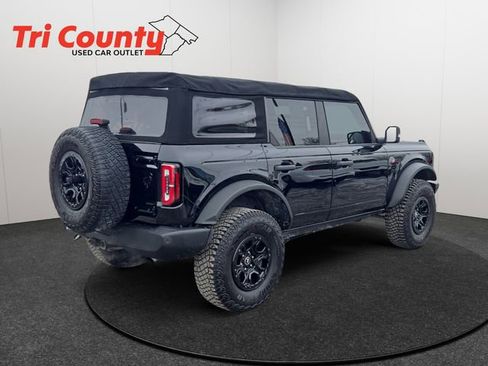 Used 2022 Ford Bronco Wildtrak image 8