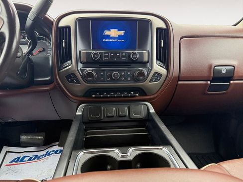 Certified 2018 Chevrolet Silverado 2500 High Country w/ Duramax Plus Package AWD/4WD image 11