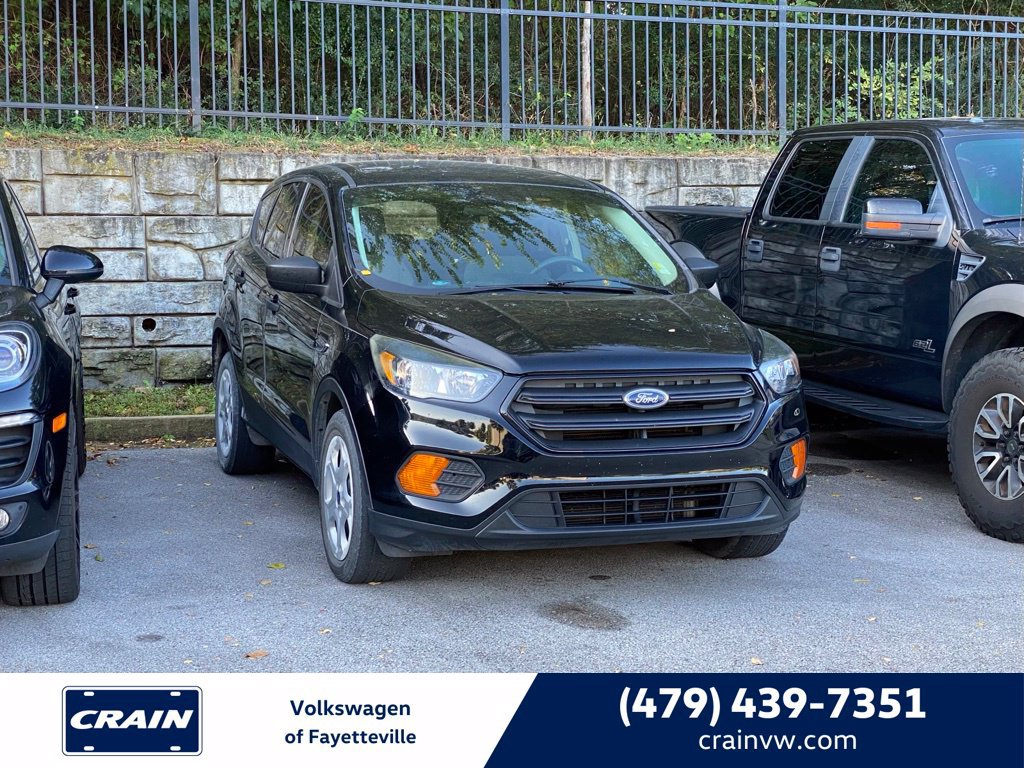 Used 2019 Ford Escape S FWD image 1