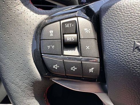 Used 2025 Ford Explorer ST-Line w/ ST-Line Street Pack AWD/4WD image 18