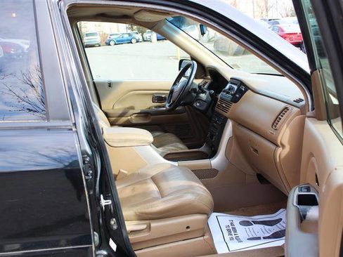 Used 2005 Honda Pilot EX-L image 10