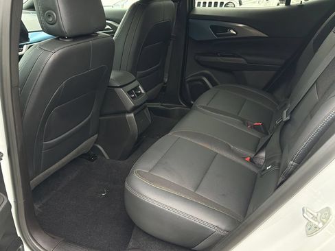 Used 2024 Chevrolet Equinox EV LT FWD image 16