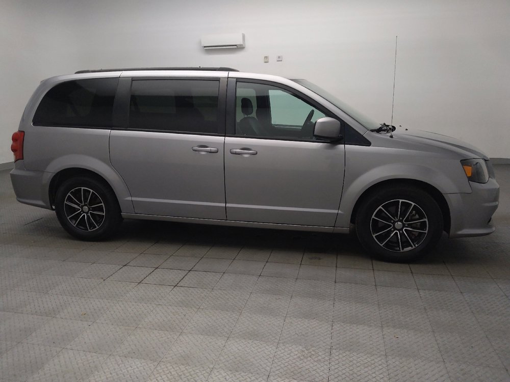 Used 2018 Dodge Grand Caravan GT FWD image 11