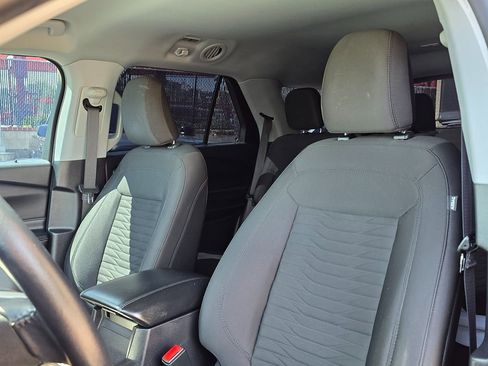 Used 2021 Ford Explorer XLT RWD image 24