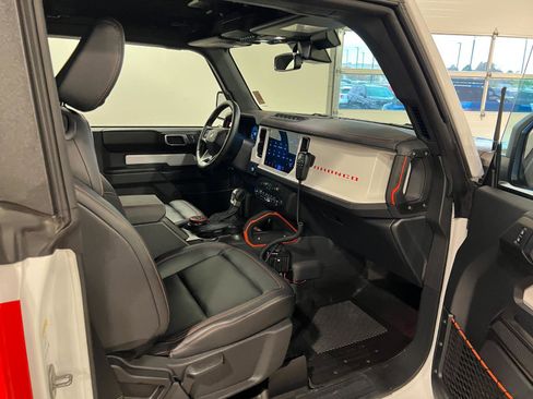 Used 2025 Ford Bronco Stroppe Edition image 29