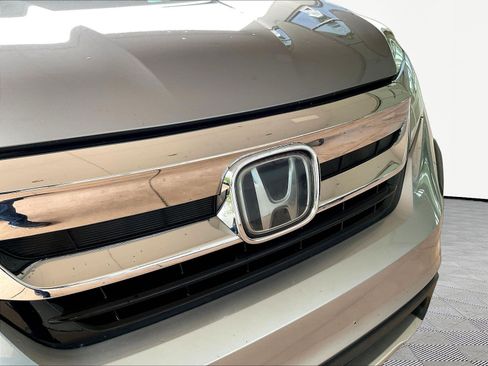Used 2019 Honda Pilot Elite image 32