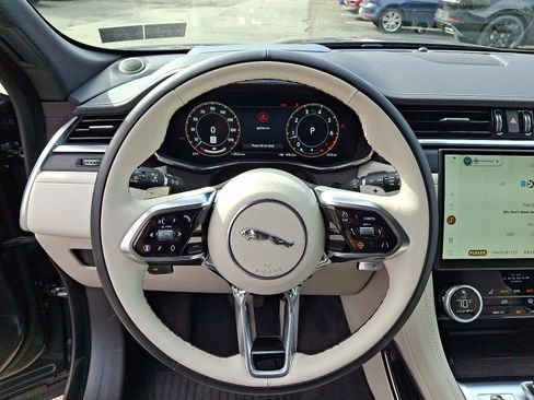 Used 2026 Jaguar F-PACE R-Dynamic S AWD/4WD image 20