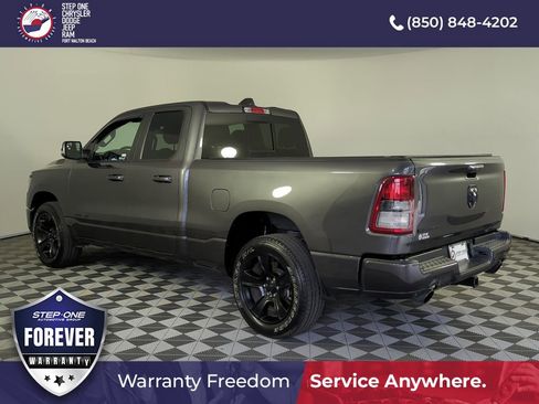 Used 2022 RAM 1500 Big Horn w/ Night Edition RWD image 4