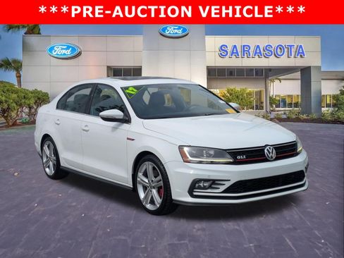Used 2017 Volkswagen Jetta GLI FWD image 1