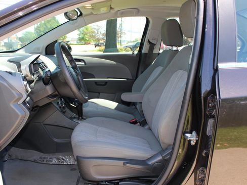 Used 2016 Chevrolet Sonic LT FWD image 14