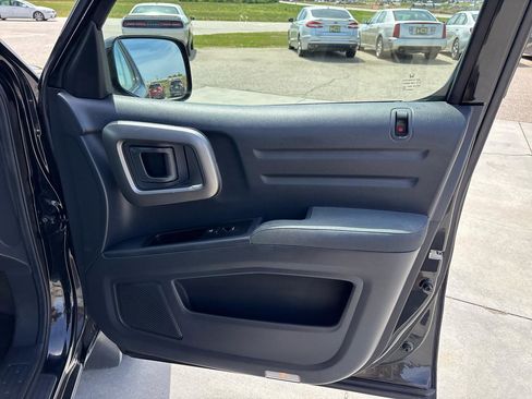 Used 2013 Honda Ridgeline RTS image 26