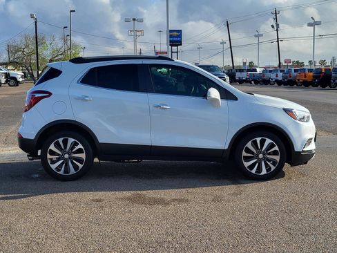 Used 2018 Buick Encore Premium image 6