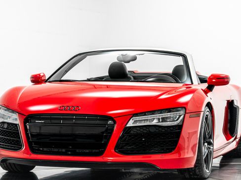 Used 2014 Audi R8 V10 image 5