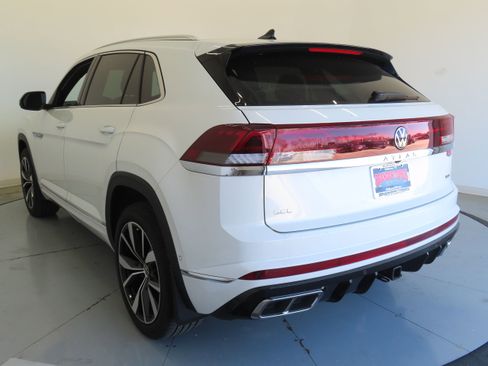 New 2026 Volkswagen Atlas Cross Sport SEL Premium R-Line AWD/4WD image 7