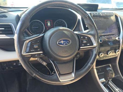Used 2019 Subaru Ascent Limited image 8