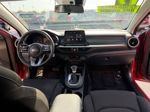 Used 2019 Kia Forte LXS FWD image 18