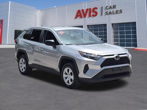 Used 2025 Toyota RAV4 LE AWD/4WD image 3