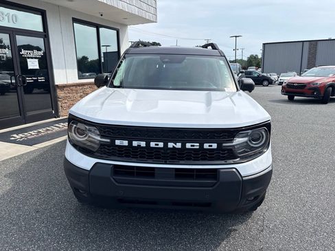 Used 2025 Ford Bronco Sport Outer Banks w/ Outer Banks Tech Package+ AWD/4WD image 12