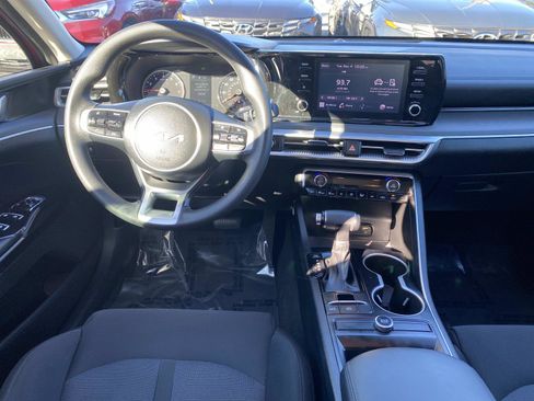 Used 2023 Kia K5 LXS image 8