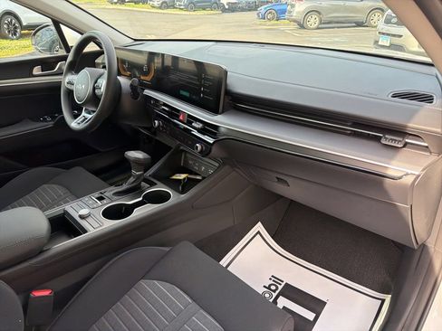 New 2026 Kia K5 LXS FWD image 12
